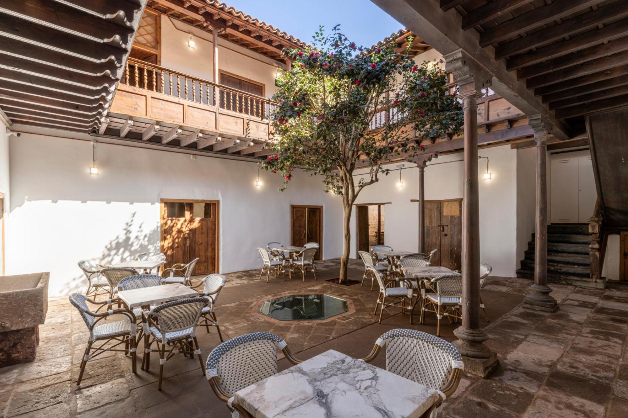 La Casa De La Camelia Hotel La Laguna  Buitenkant foto